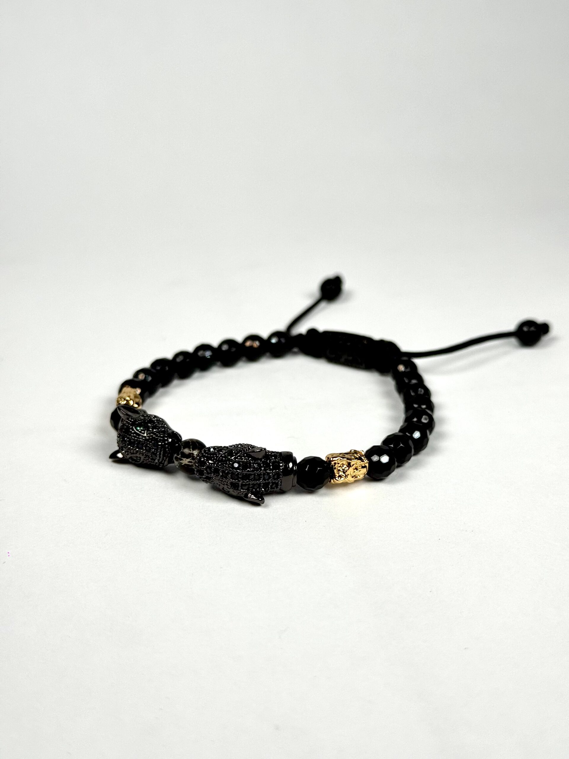 NAWAL MAJAHUAL OBSIDIAN