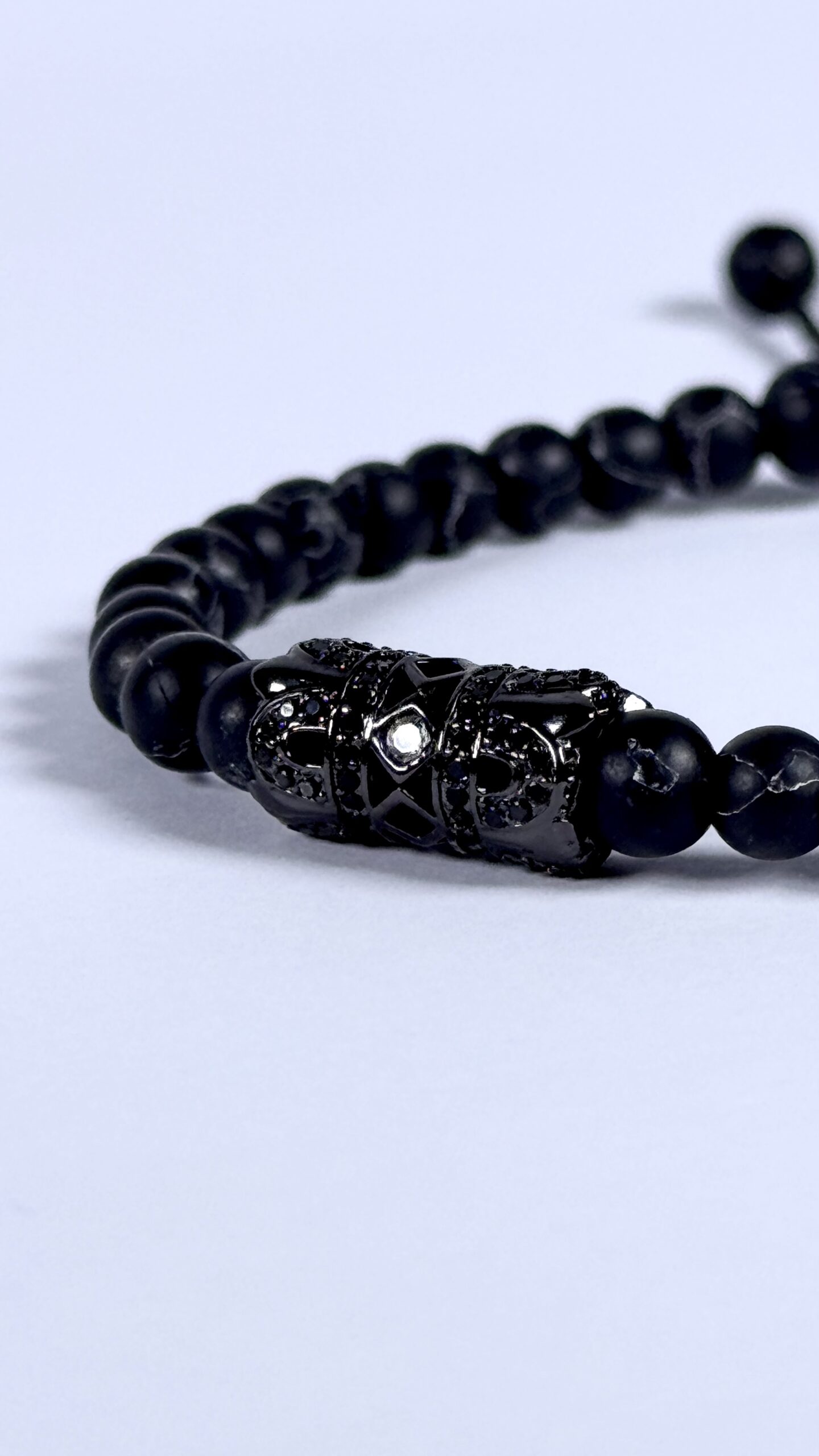AHAU NOIR - Image 2