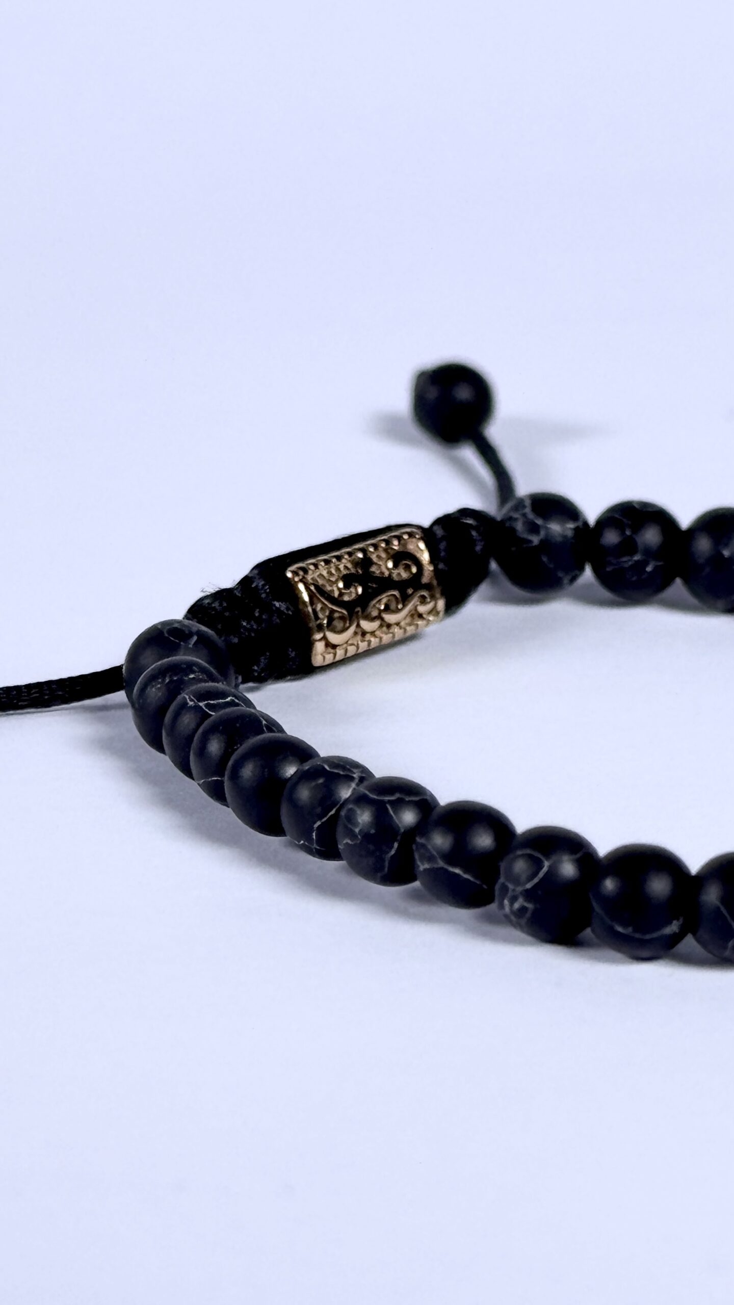 AHAU NOIR - Image 4