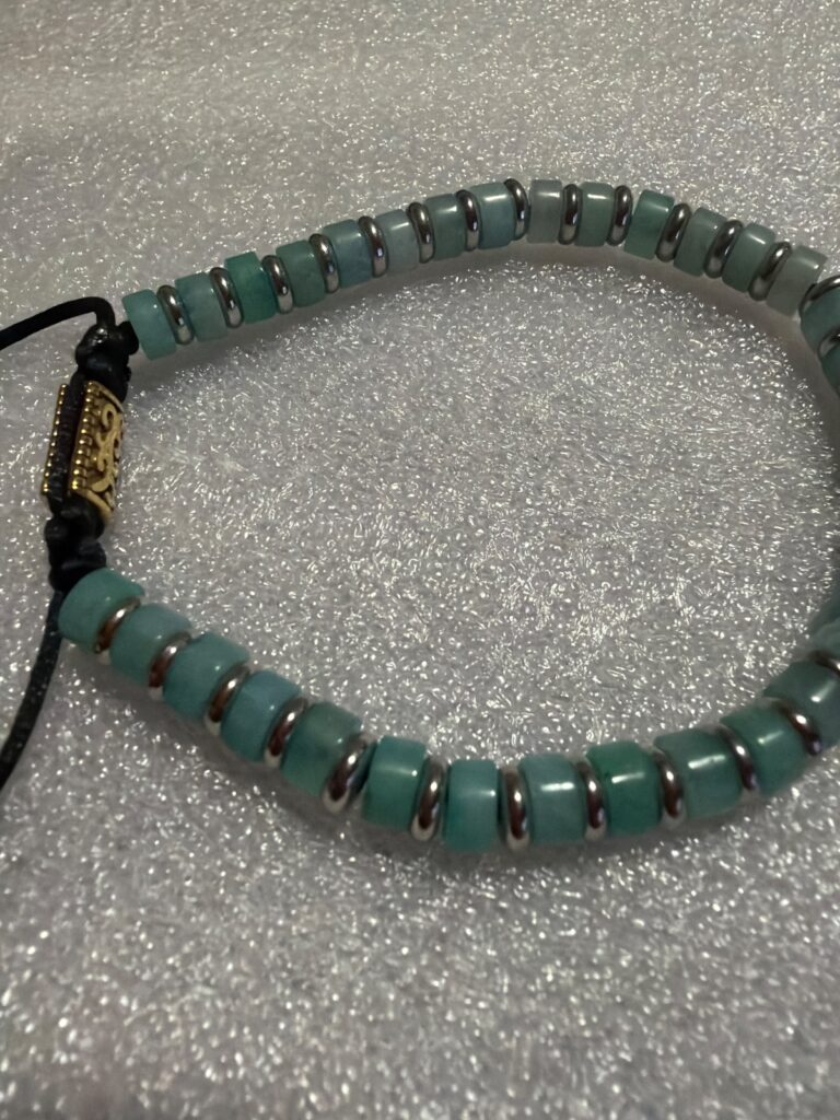LOKAI JADEM · pieza de la Casa Obsidian Wristband