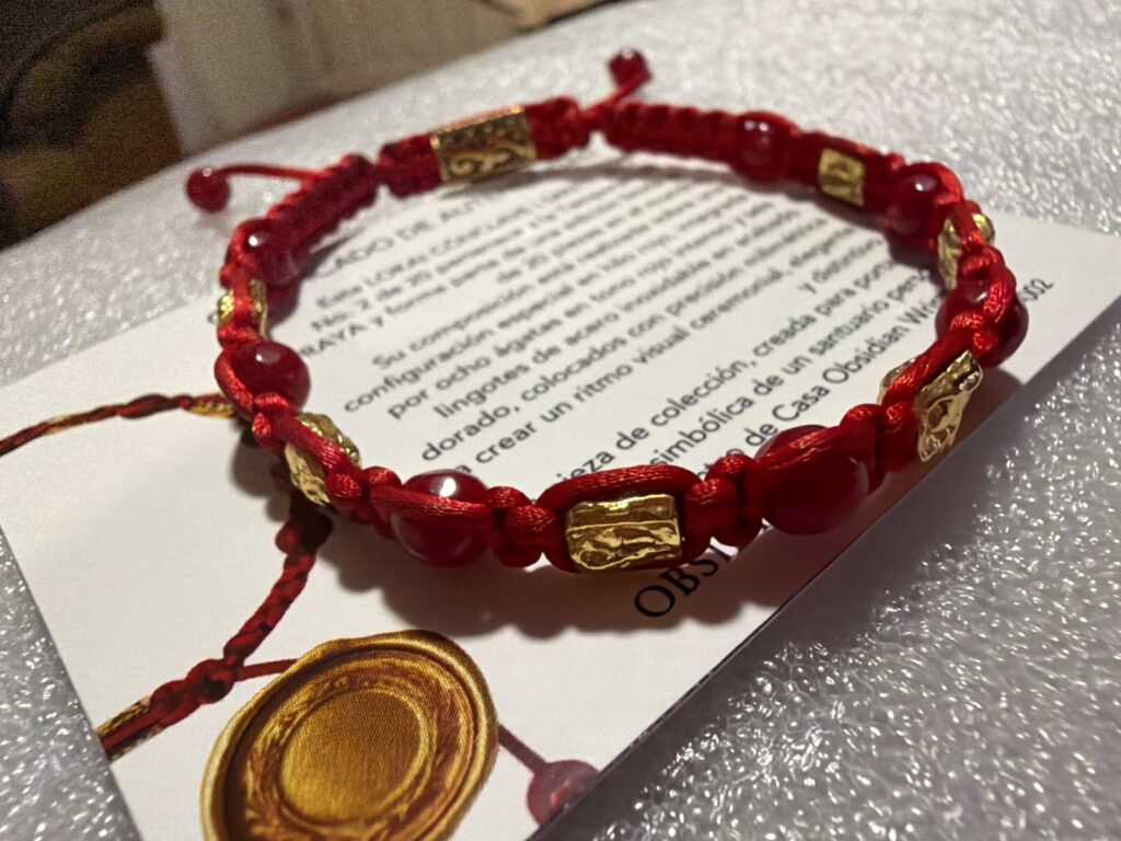 LOKAI CÓNCLAVE · pieza de la Casa Obsidian Wristband