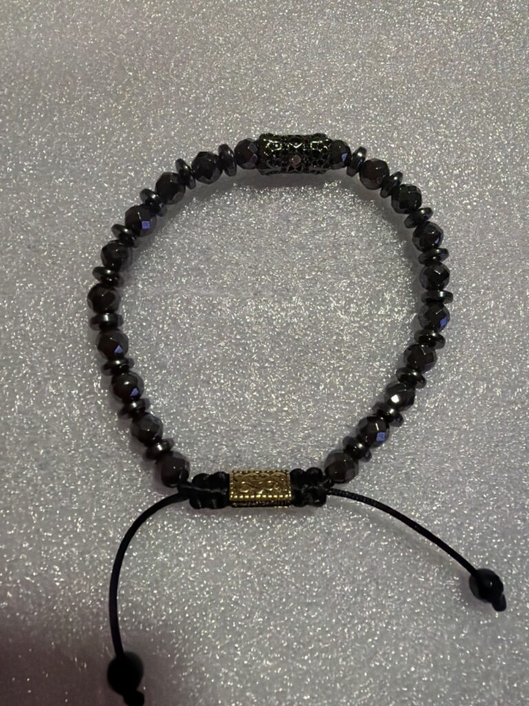 AHAU SAINT · pieza de la Casa Obsidian Wristband