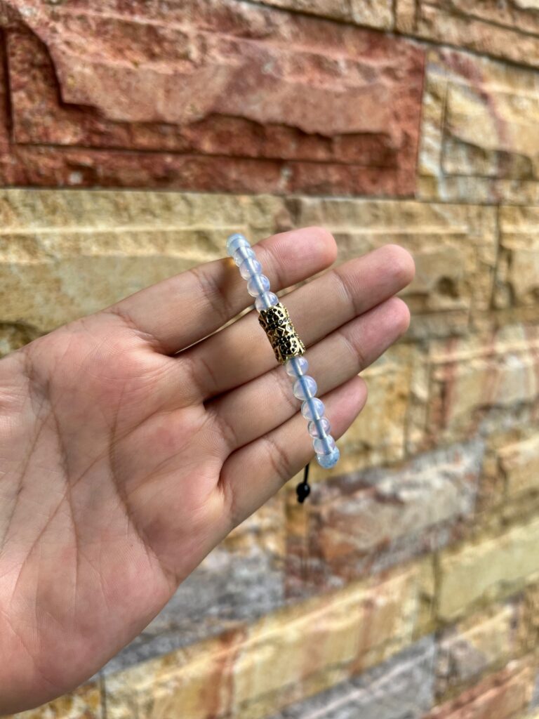 AHAU CLASSY · pieza de la Casa Obsidian Wristband