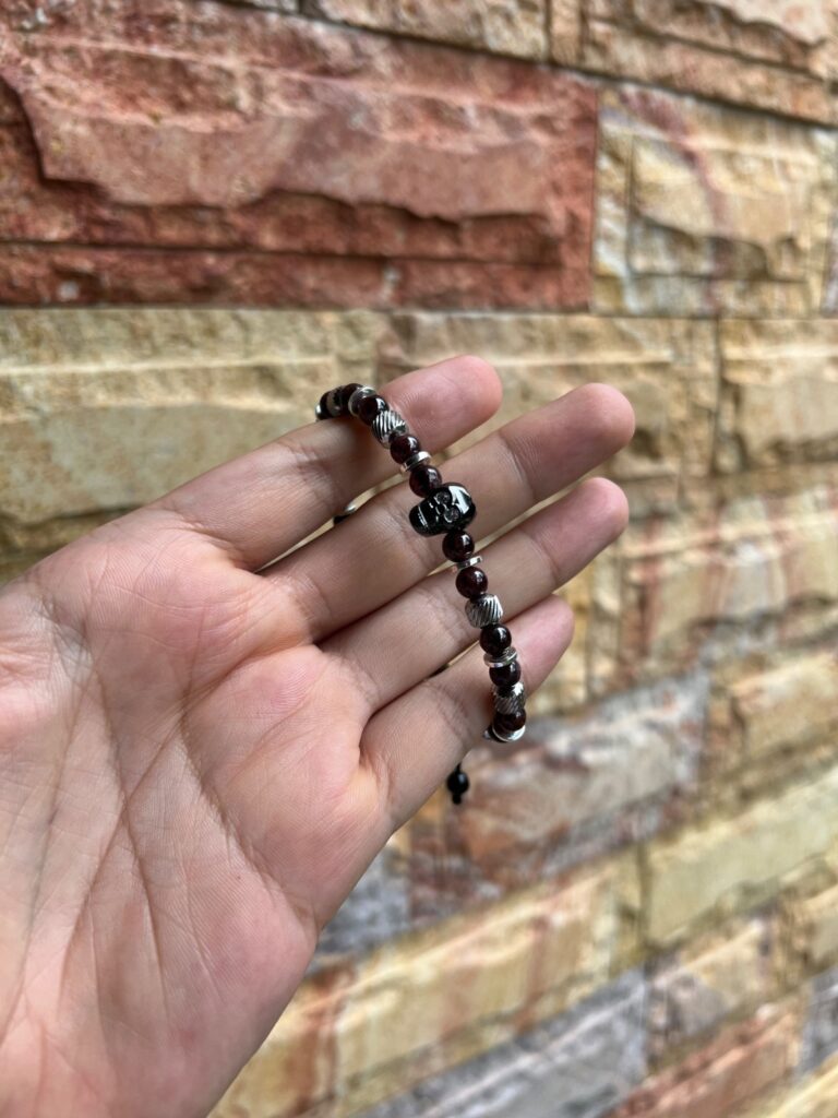 XIBAL HUAYRA · pieza de la Casa Obsidian Wristband